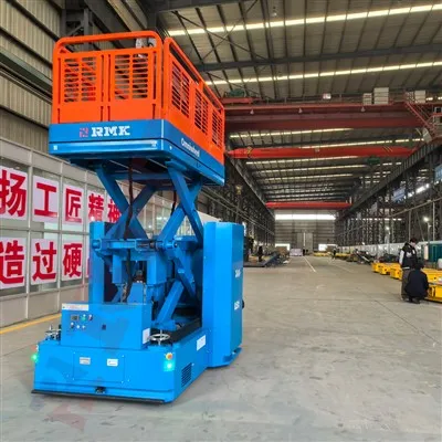 Višenamjenska radna platforma za svesmjerna prijenosna kolica